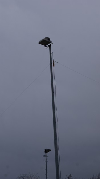 Dipool 80m. Aan de antennes lag het niet......
